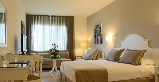Hotel Crisol Jardines De Córdoba