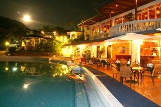 Hotel Cristal Ballena