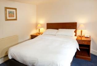 Hotel Cross Hands
