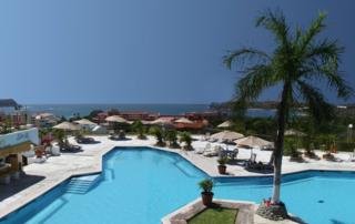 Hotel Crown Pacific Deluxe Suite Resort All Inclusive