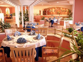 Hotel Crown Paradise Club Cancun All Inclusive