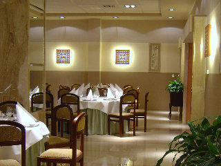 Hotel Crown Piast & Park