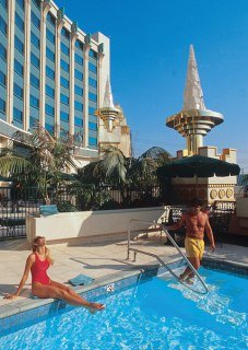Hotel Crowne Plaza At Commerce Casino