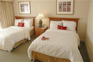 Hotel Crowne Plaza Cabana & Resort