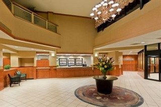 Hotel Crowne Plaza Dulles Airport