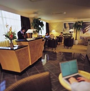 Hotel Crowne Plaza John Lennon Airport
