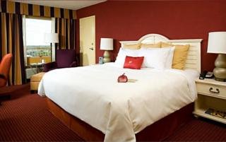Hotel Crowne Plaza Melbourne Oceanfront
