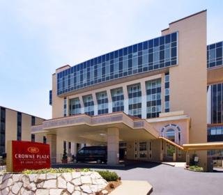 Hotel Crowne Plaza St Louis Clayton