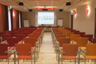 Hotel Cruise