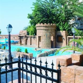 Hotel Crusader Beach