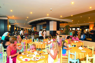 Hotel Crystal Admiral Resort Suits & Spa