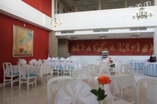 Hotel Crystal Springs