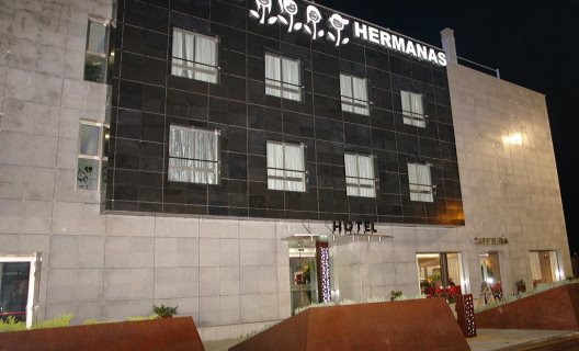 Hotel Cuatro Hermanas