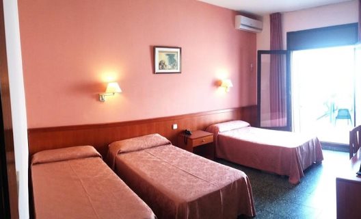 Hotel Cuatro Naciones