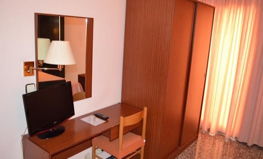 Hotel Cuatro Naciones