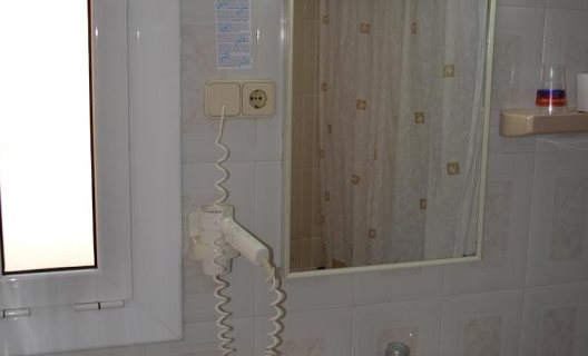 Hotel Cuatro Naciones