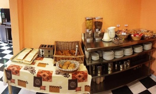 Hotel Cuatro Naciones