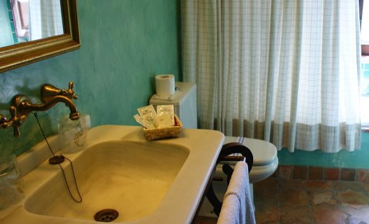 Hotel Cueva Del Gato