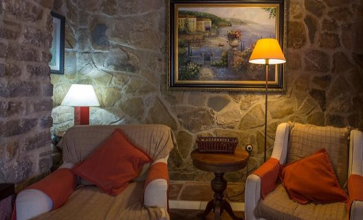 Hotel Cueva Del Gato