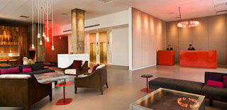 Hotel Custom