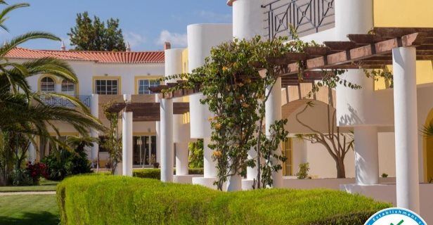 Hotel Cvl Club House