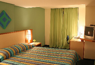 Hotel Cwb Express
