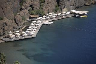 Hotel D