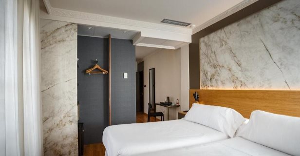 Hotel Dauro Premier Granada