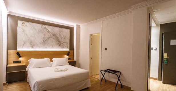 Hotel Dauro Premier Granada