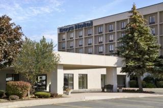 Hotel Days Buffalo Airport