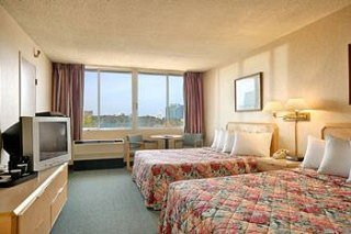Hotel Days Inn At The Falls