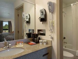 Hotel Days Inn Raleigh--raleigh-raleigh