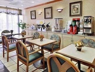 Hotel Days Inn South