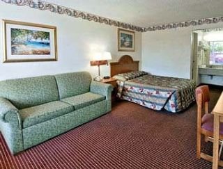 Hotel Days Inn South