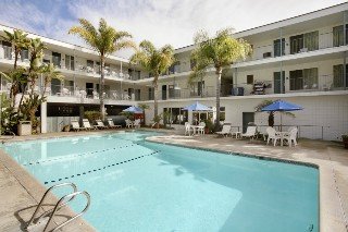 Hotel Days Inn & Suites-santa Barbara