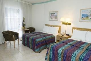 Hotel Days Thunderbird Beach Resort