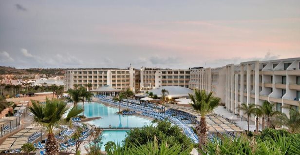 Hotel Db Seabank Resort