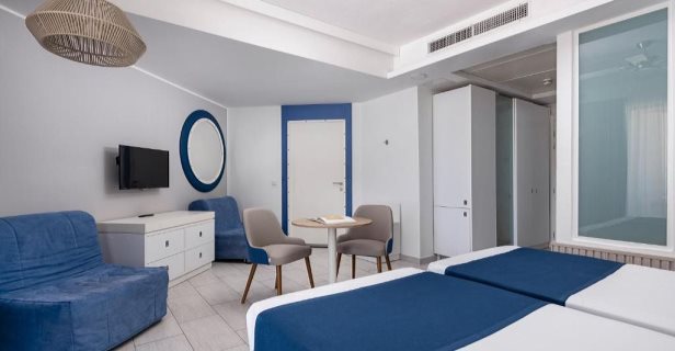 Hotel Db Seabank Resort