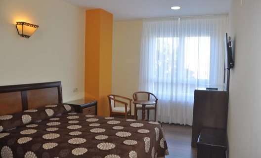 Hotel De Alba
