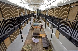 Hotel De Hallen
