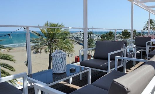 Hotel De La Playa