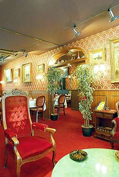 Hotel De Paris