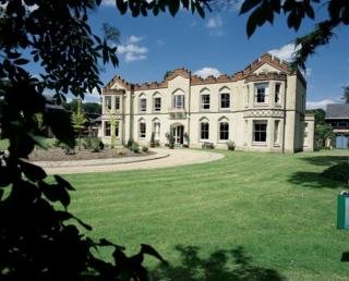 Hotel De Vere Uplands House