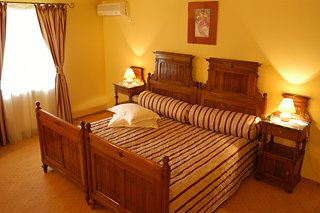 Hotel Deja Vu Villa