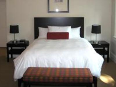 Hotel Desmond Tutu Center