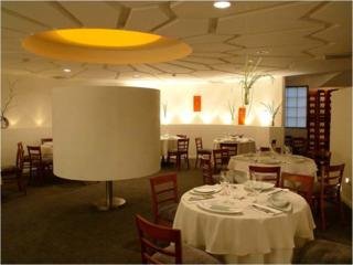 Hotel Deville