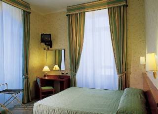 Hotel Dina