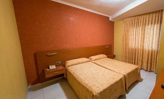 Hotel Dinajan