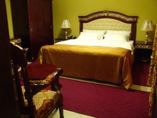 Hotel Dinasty Rezidence