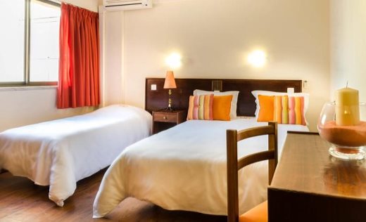 Hotel Dinya Lisbon